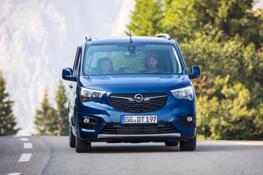  Opel Combo Life 2018 года  (фото 20 из 44)